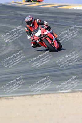 media/Jan-10-2025-CVMA Friday Practice (Fri) [[489e0da257]]/Group 4 and Trackday/Session 3 (Turns 9 and 10)/